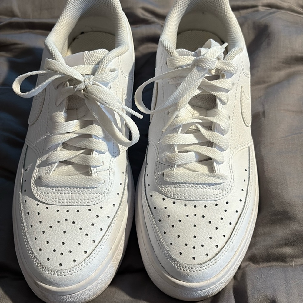 White Nike Platform